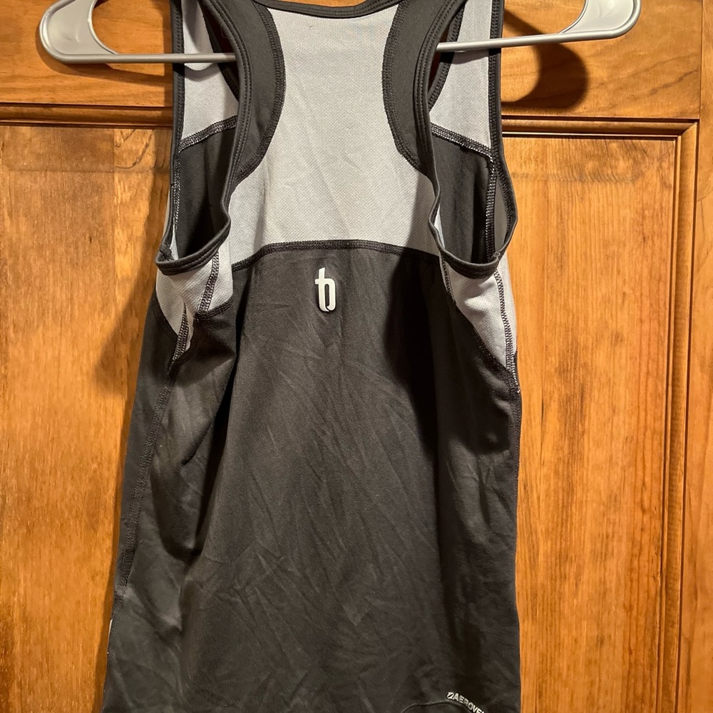 Title Boxing Tank - Picture 2 of 2